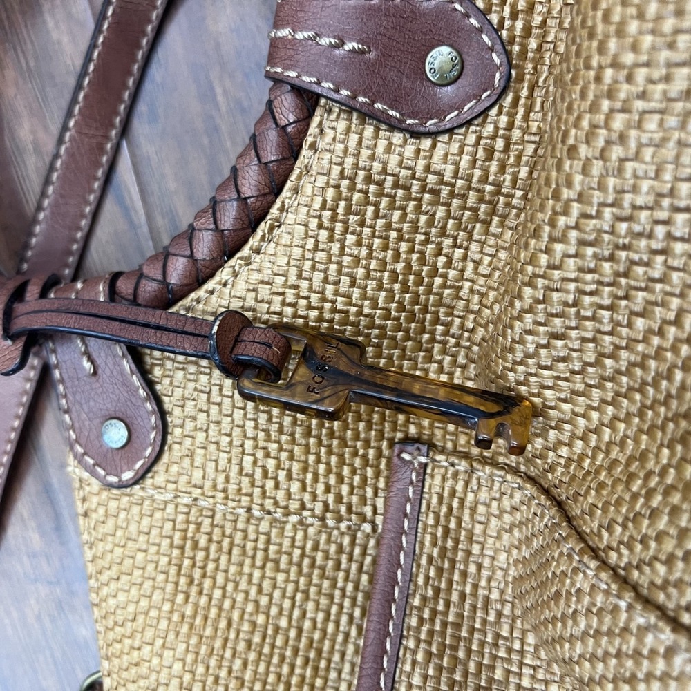 Vintage Y2K Fossil Crossbody Bag Tan‎ Woven Boho Artsy Resort Coastal Travel - Picture 3 of 14